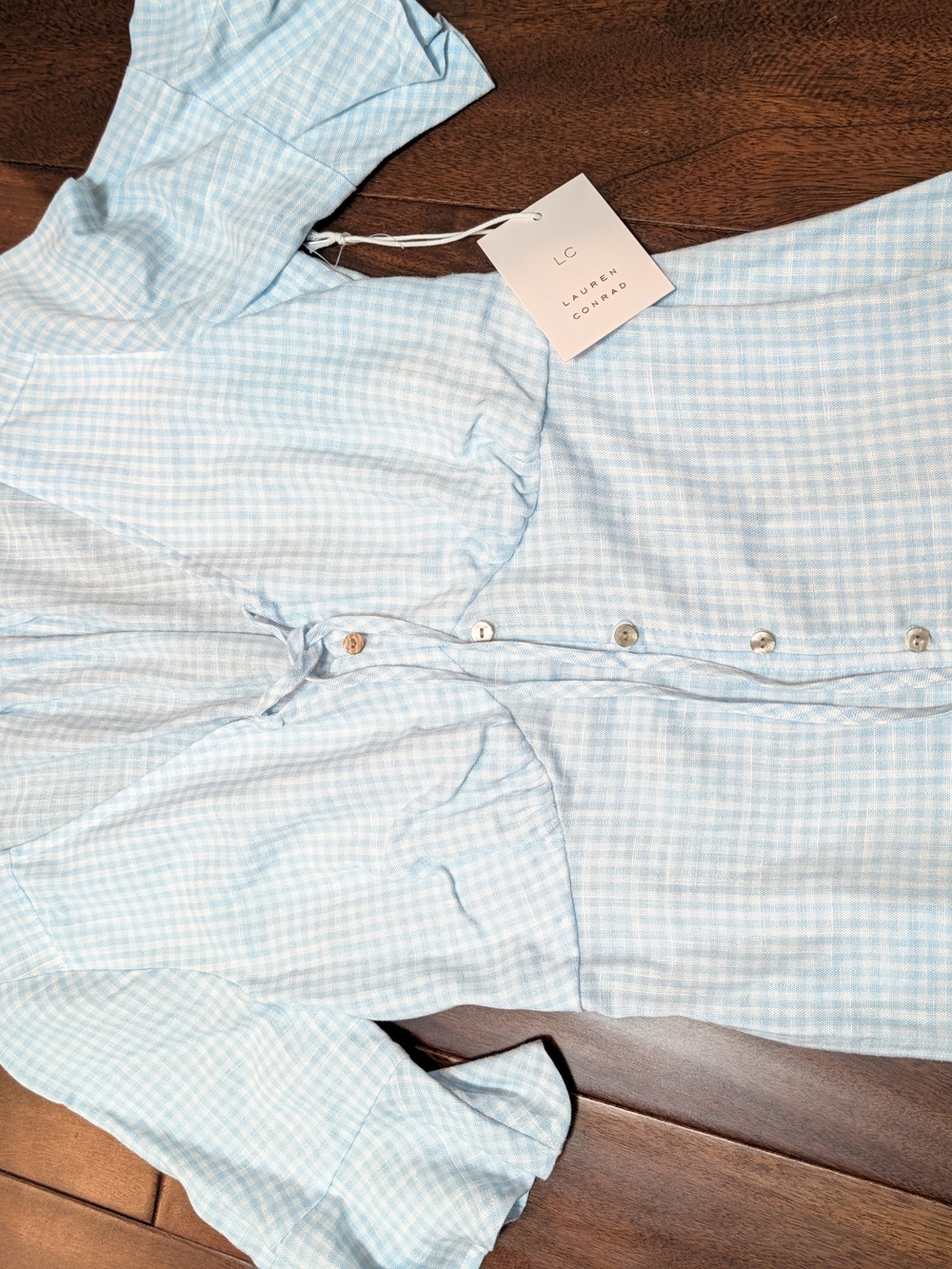 LC Lauren Conrad Pale Blue Gingham Button-Up Blouse In Size Xs
